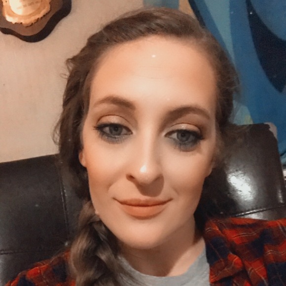 •Meet your Posher, Rae• - Picture 2 of 14